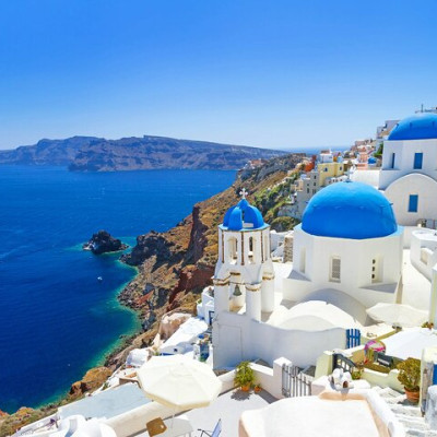 Santorini-Island tour Oia, Pyrgos & Imerovigli (small group)