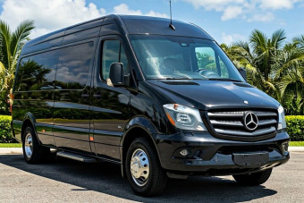 Athens private transfer-Rafina port to city center 
